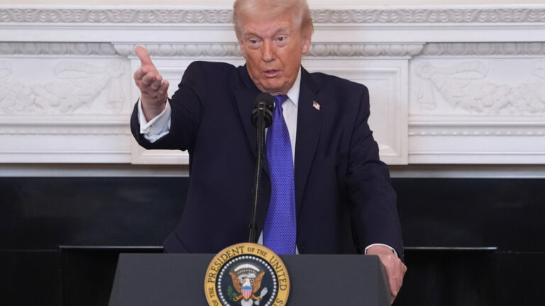 Τραμπ: «Ντροπή» η απόφαση του Ανώτατου Δικαστηρίου - «Έχω εναλλακτικό σχέδιο»