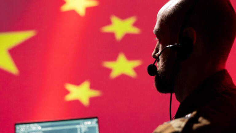 Υπόθεση κατασκοπείας: Aκόμη ένα άτομo στο «μικροσκόπιο» ΕΥΠ και στρατού εκτός του σμήναρχου