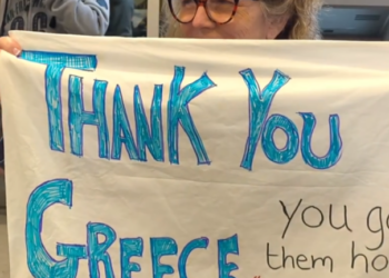 «Ακούγαμε συνέχεια 'μπαμ', ήταν τρομακτικό»: Επαναπατρίστηκαν 538 Έλληνες από τη Μέση Ανατολή (Βίντεο)