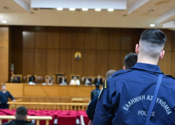 Δίκη Χρυσής Αυγής: Ποινές 13 ετών στο διευθυντήριο – Ισόβια στον Ρουπακιά