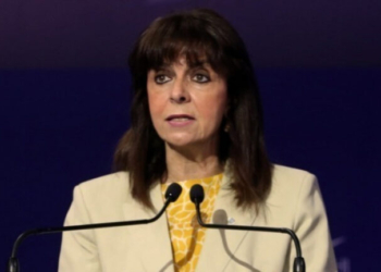 Δήλωση της τ. Προέδρου της Δημοκρατίας Κ. Σακελλαροπούλου για τον θάνατο του Παναγιώτη Αραμπατζή