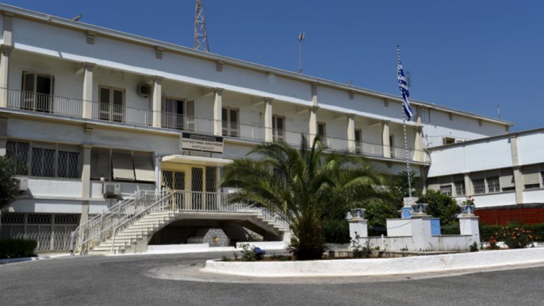 Έφοδος της ΕΛΑΣ στις φυλακές Κορυδαλλού - Συνελήφθη 29χρονος κρατούμενος για κατοχή σίσα