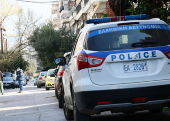 Eμφανίστηκε στο τμήμα ο ύποπτος για την δολοφονία του 20χρονου στην Καλαμαριά