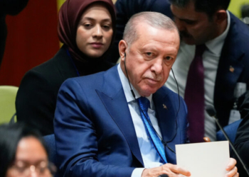 Ερντογάν: Οι στρατιωτικές επιθέσεις κατά του Ιράν, παραβίαση του διεθνούς δικαίου