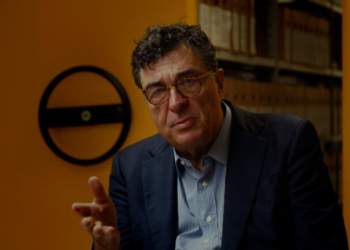 «Φάκελος 17Ν» με τον Αλέξη Παπαχελά - Δείτε αποσπάσματα από το 2ο επεισόδιο