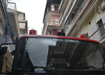 Φωτιά σε αποθηκευτικό χώρο εκκλησίας στη Λιοσίων