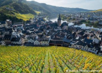 Γερμανία: «Καταστροφή» ο Τραμπ για τις εξαγωγές κρασιού