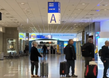 Γιατί επέστρεψε στην Αθήνα πτήση για Λάρνακα - Δεν θέλουν να ξαναφύγουν για Κύπρο οι μισοί επιβάτες (Βίντεο)