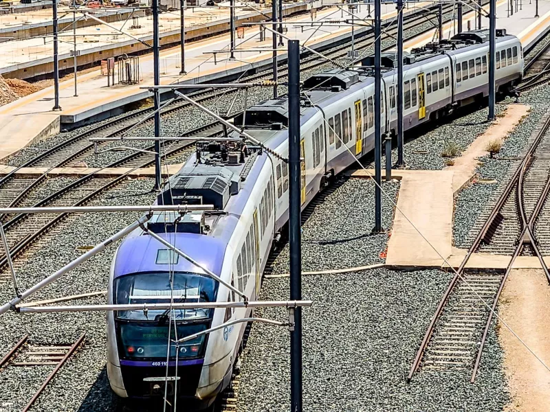 Προαστιακός