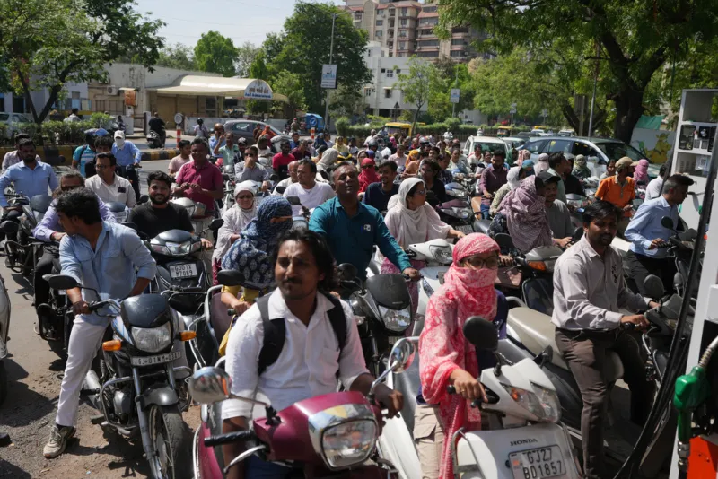 Κλειστά βενζινάδικα στην Ινδία