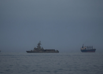 Ιράν: Το κοινοβούλιο ενέκρινε νομοσχέδιο για τέλη διέλευσης στο Στενό του Ορμούζ