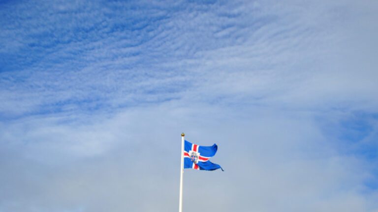 Ισλανδία: Διεξαγωγή δημοψηφίσματος για την ένταξη στην ΕΕ