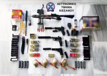 Κρήτη: Διέσχισαν ανενόχλητοι τη μισή Ευρώπη με αμάξι γεμάτο εκρηκτικά και σφαίρες