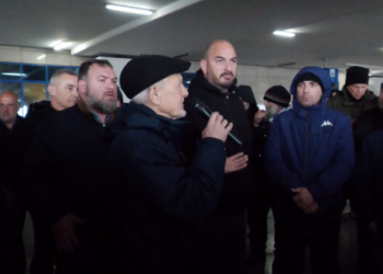 Λυμπερόπουλος: «Ο Γκέμπελς - Κυρανάκης θα μιλήσει με την Ομάδα Αλήθειας» - Στο «Ελ. Βενιζέλος» τα ταξί
