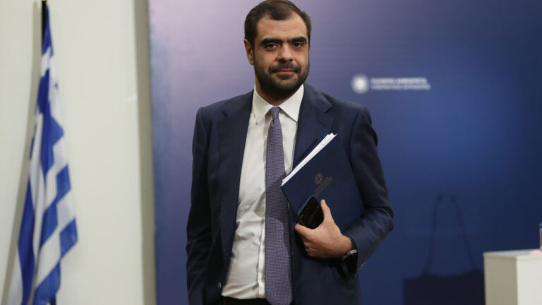 Μαρινάκης: Στόχος είναι κάθε γυναίκα να έχει ίσες ευκαιρίες, να νιώθει ασφαλής και να ακούγεται τη φωνή της