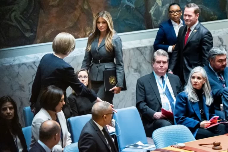 Μελάνια Τραμπ στο ΣΑ του ΟΗΕ: «H ειρήνη δεν χρειάζεται να είναι εύθραυστη»