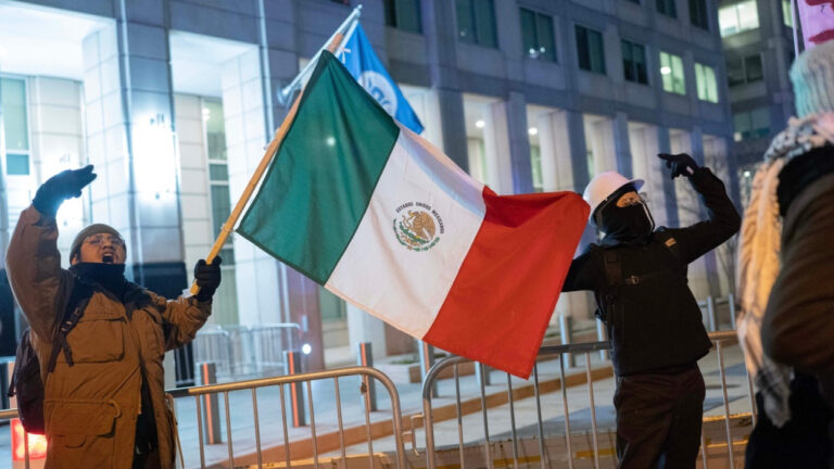 Μεξικό: «Μέτρα διαμαρτυρίας» κατά των ΗΠΑ μετά τον 14ο θάνατο κρατούμενου από την ICE