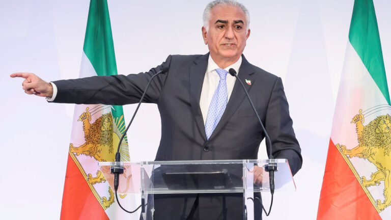 Ο Παχλαβί για τον θάνατο του Χαμενεΐ: «Μεγάλη εθνική γιορτή έρχεται σύντομα»