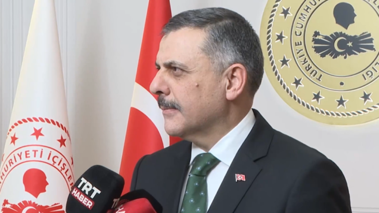 Οι αρχές του Ιράν εμποδίζουν τους πολίτες τους να πάνε στην Τουρκία