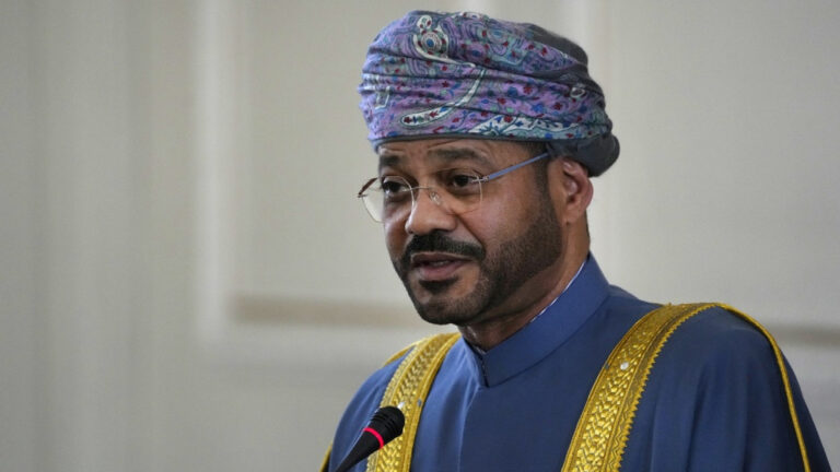 Ομάν: Η Μέση Ανατολή βρίσκεται σε «επικίνδυνη καμπή»