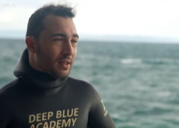 Όταν η κατάδυση γίνεται προσφορά στο περιβάλλον – Μάχη για έναν καθαρό και ζωντανό βυθό