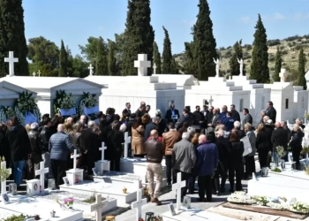 Σε κλίμα συγκίνησης το τελευταίο «αντίο» στον Γιώργο Μαρίνο (Εικόνες, βίντεο)