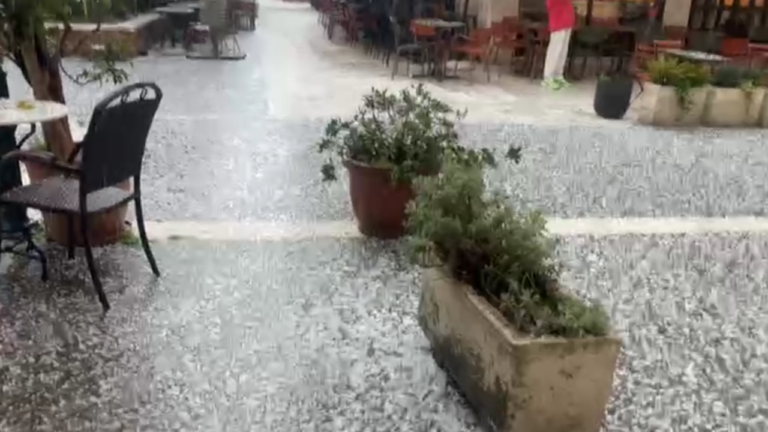 Σφοδρή χαλαζόπτωση στην Κέρκυρα – Δείτε βίντεο