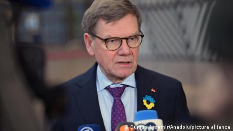 Στην Κύπρο ο Γερμανός υπ. Εξωτερικών Βάντεφουλ