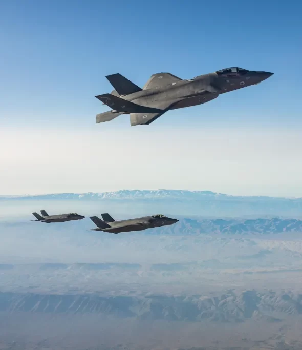 F35