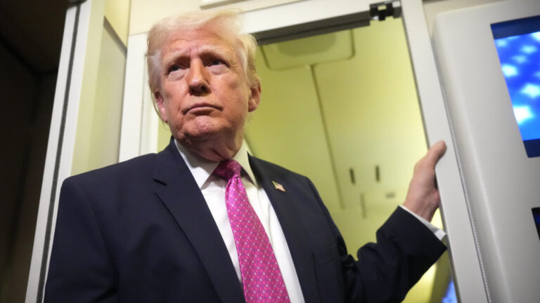 Τελεσίγραφο Τραμπ σε Γκαλιμπάφ: Σε μία εβδομάδα θα κριθεί αν μπορεί να συνεργαστεί