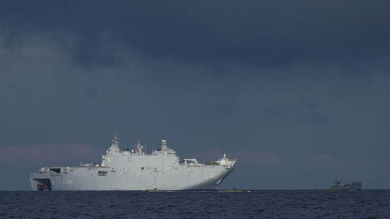 Τουρκικό ΥΠΕΞ: «Σοβαρός κίνδυνος για τη ναυσιπλοΐα» η επίθεση στη Μαύρη Θάλασσα