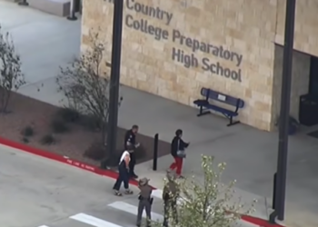 Τραγωδία σε λύκειο του Τέξας: Μαθητής πυροβόλησε καθηγήτρια και μετά αυτοκτόνησε