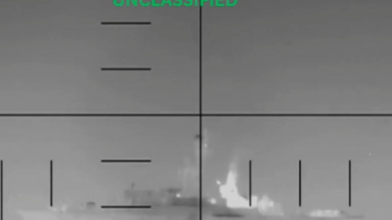 Βίντεο από τη στιγμή που αμερικανικό υποβρύχιο χτυπάει το ιρανικό πολεμικό πλοίο στη Σρι Λάνκα