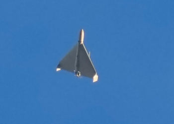 WSJ: Η Ρωσία παρέχει πληροφορίες στο Ιράν για τις θέσεις των αμερικανικών δυνάμεων και συμβουλές για τη χρήση drones