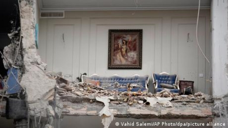 Ξαφνική πρόοδος στις επαφές ΗΠΑ-Ιράν