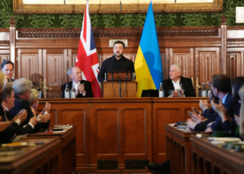 Ζελένσκι: Η Ρωσία και το Ιράν είναι «αδέρφια στο μίσος»