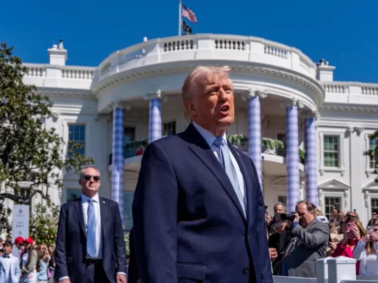 Ντόναλντ Τραμπ Λευκός Οίκος