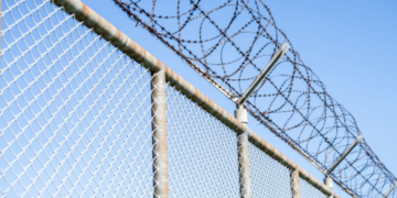 Έφοδος του ελληνικού FBI σε κελιά στις φυλακές Λάρισας - Τι βρέθηκε