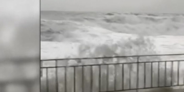 Εικόνες καταστροφής στην Εύβοια -Σοβαρές ζημιές σε Κύμη και παραλιακή ζώνη