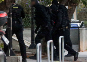 Έκρηξη στους Αμπελόκηπους: Απαλλαγή για Ρωμανό και ενοχή δύο γυναικών προτείνει η εισαγγελέας