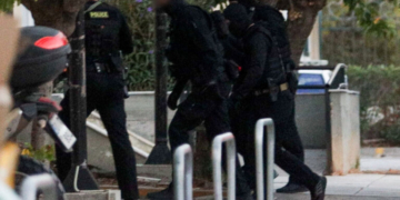 Έκρηξη στους Αμπελόκηπους: Απαλλαγή για Ρωμανό και ενοχή δύο γυναικών προτείνει η εισαγγελέας