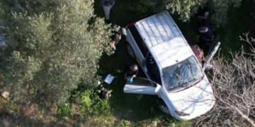 Ελευθερία Γιακουμάκη: Αποκλειστικές εικόνες από το σημείο που βρέθηκε το αυτοκίνητό της - Πυροβολήθηκε μέσα στο όχημα