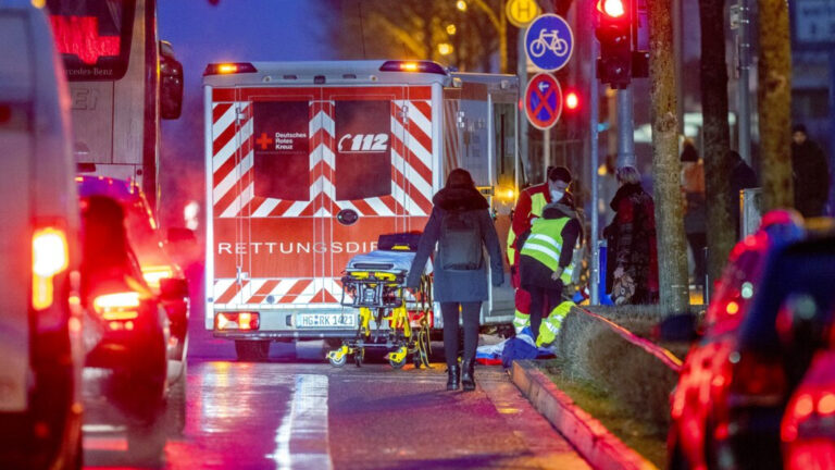 Ένας νεκρός και αρκετοί τραυματίες μετά από έκρηξη σε υπόγεια διάβαση στη νοτιοδυτική Γερμανία