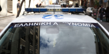 Επεισοδιακή καταδίωξη ΙΧ που εμβόλισε περιπολικό στο Νέο Φάληρο