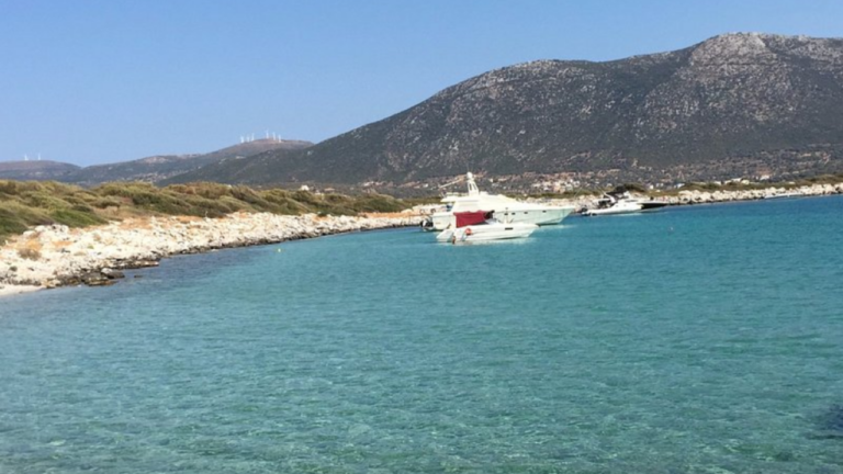 Εύβοια: Εντοπίστηκε σορός στην παραλία Γαλάζια Λίμνη