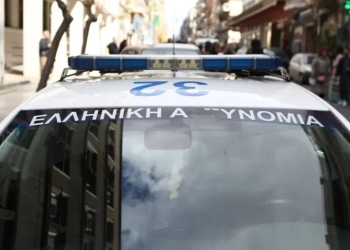 Εξαρθρώθηκε κύκλωμα διακίνησης ναρκωτικών και όπλων – 8 συλλήψεις σε Αττική, Θεσσαλονίκη, Κρήτη