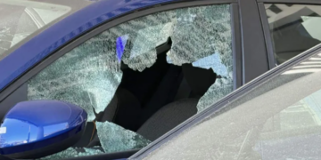 «Γάζωσαν» επιχείρηση αυτοκινήτων στη Θεσσαλονίκη - Τα σενάρια για σύνδεση με κυκλώματα εκβιαστών