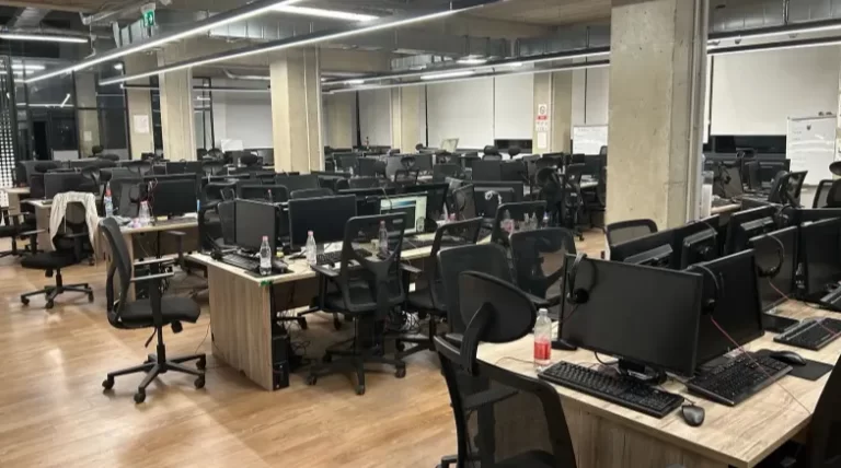 H Europol εξάρθρωσε διεθνές κύκλωμα ψευδοεπενδυτών με έδρα την Αλβανία - Πάνω από 50 εκατ. ευρώ η απάτη