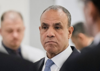 Η Αίγυπτος εργάζεται με το Πακιστάν επί ενός σταθερού ειρηνευτικού σχεδίου ανάμεσα στις ΗΠΑ και το Ιράν