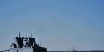 Η Γερμανία αναπτύσσει πλοία του Πολεμικού Ναυτικού στη Μεσόγειο για ενδεχόμενο ρόλο στo Στενό του Ορμούζ